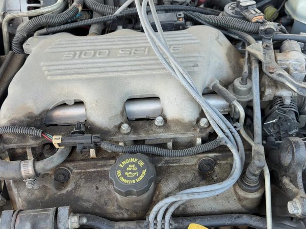 1995-1999 Chevy Lumina Complete Fuel Rail With Injectors Set Loaded Oem 3.1L — photo 1