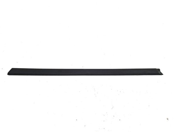 1996 Geo Tracker Driver Left Front Moulding From Door Oem Trim Strip Black — photo 1