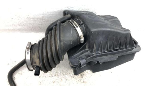 01-07 Caravan Complete Air Intake Cleaner Filter Box Housing With Tube Oem 3.8L — photo 7