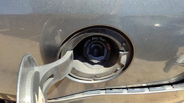 2010-2012 Ford Fusion Fuel Filler Neck Assembly With Gas Cap Oem Ae5Z9034Y — photo 3
