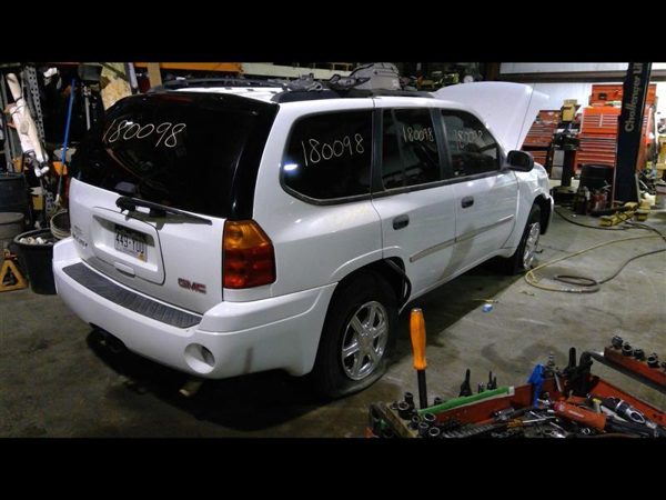 2008 GMC Envoy — vehicle photo 6