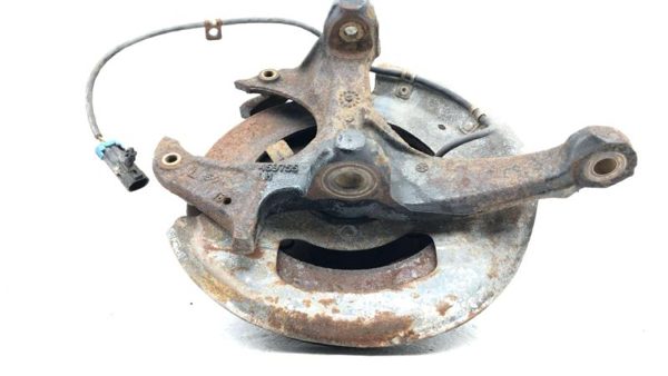 1982-03 S10 Pickup Driver Left Front Spindle Steering Knuckle With Wheel Hub 4X2 — photo 6