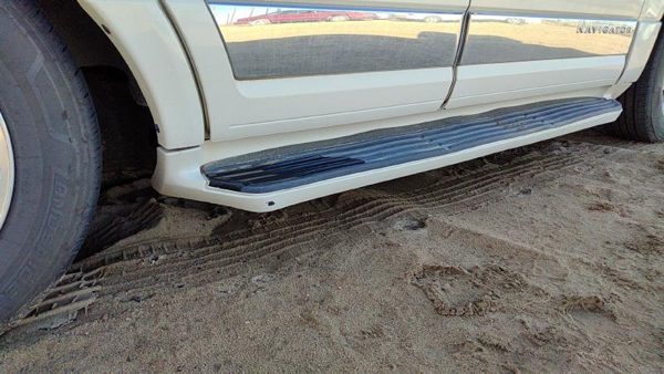 2007-2014 Lincoln Navigator Passenger Right Running Board Side Step Oem — photo 2