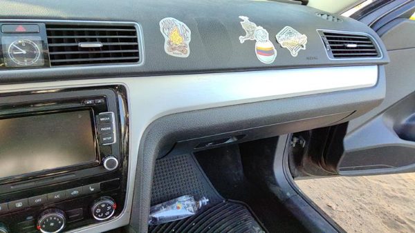 2012-2019 Vw Passat Passenger Right Dash Trim Bezel Silver Oem 561857003M81x — photo 6