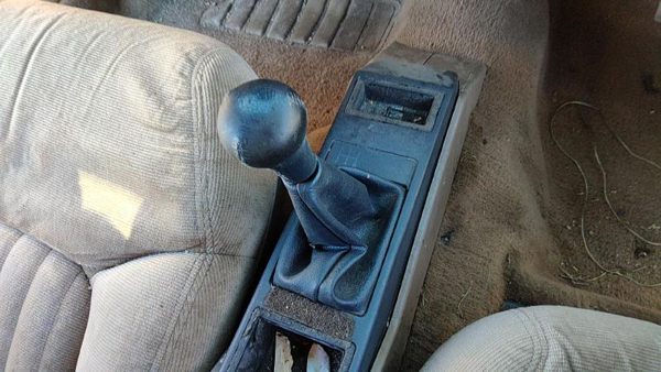 93 Grand Prix Floor Shifter Lever Assembly Shift Unit Manual Transmission 2 Door — photo 1