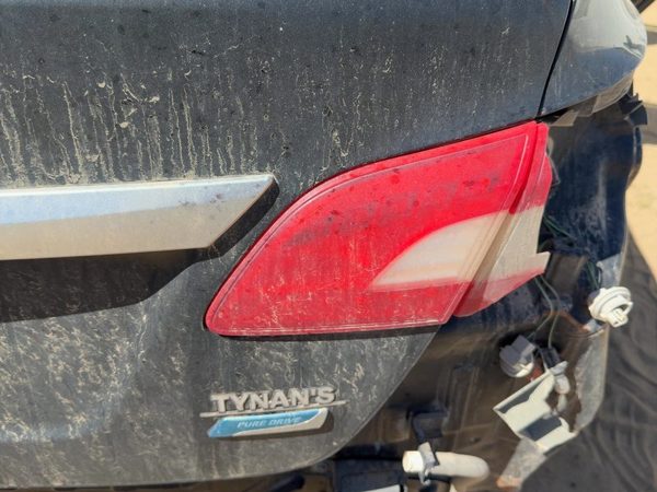2014 Nissan Sentra Tail Light Assembly RH — photo 3