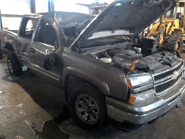 2006 Chevy Silverado 1500 — vehicle photo 3