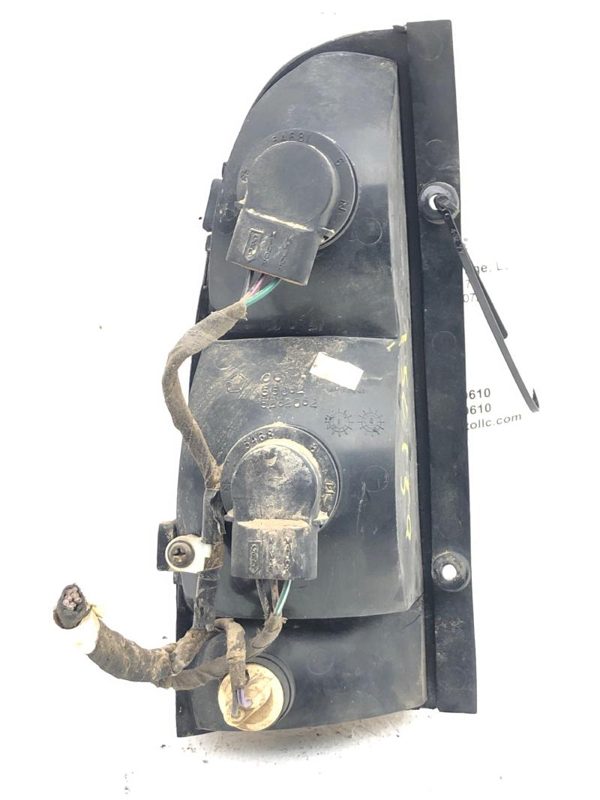1992-1993 Chrysler New Yorker Passenger Right Tail Light Brake Lamp Oem Rear — photo 3