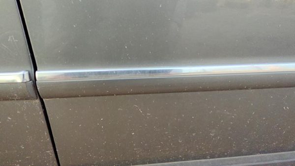 2001-2005 Vw Passat Passenger Right Front Moulding From Door Trim Strip Silver — photo 2