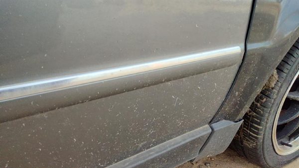 2001-2005 Vw Passat Passenger Right Front Moulding From Door Trim Strip Silver — photo 6