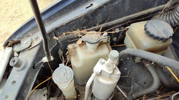 1998-2003 Toyota Sienna Coolant Reservoir Radiator Overflow Tank Bottle Oem — photo 3