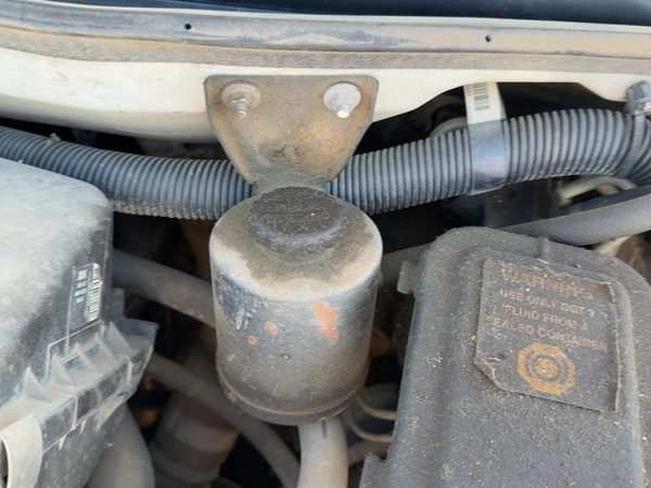 1999-2002 Chevy Express 2500 Power Steering Fluid Remote Reservoir Tank Oem 5.7L — photo 4