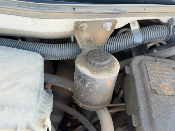 1999-2002 Chevy Express 2500 Power Steering Fluid Remote Reservoir Tank Oem 5.7L — photo 5