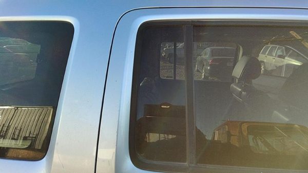09-15 Honda Pilot Passenger Right Rear Vent Window Back Door Glass With Frame — photo 1