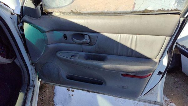 97-99 Buick Century Passenger Right Front Door Trim Panel With Switches Gray 14B — photo 2