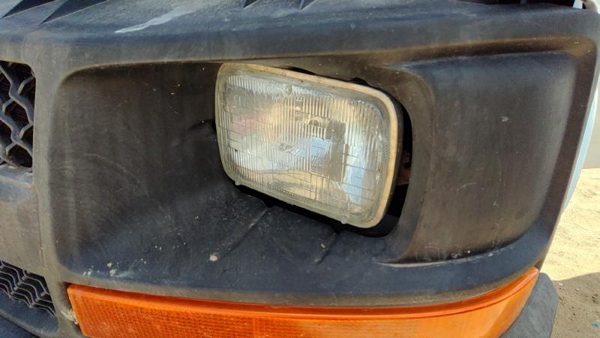 2012 Chevy Express 1500 Headlamp Assembly LH Van — photo 5