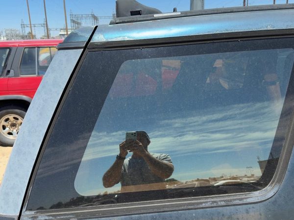 91-94 Ford Explorer 2 Dr Passenger Right Rear Quarter Glass Back Side Window OEM — photo 2