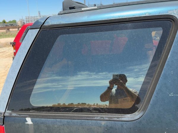 91-94 Ford Explorer 2 Dr Passenger Right Rear Quarter Glass Back Side Window OEM — photo 1