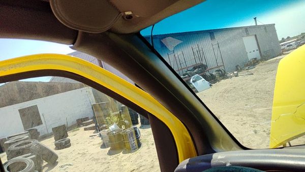 96-02 Express Van 2500 Driver Left A Pillar Trim Windshield Post Panel 69W Gray — photo 2