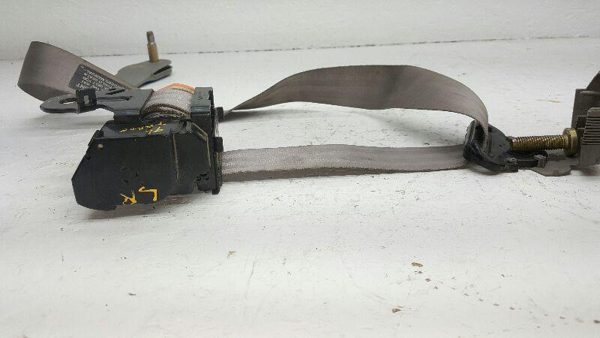 1996 Chevy Tahoe Driver Left Rear Seat Belt Retractor Oem Shoulder Strap Back — photo 3