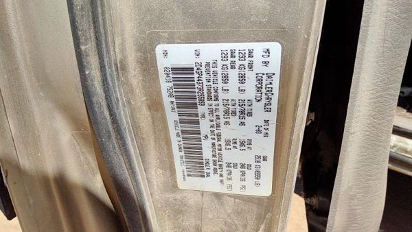 2003 Dodge Caravan — vehicle photo 4