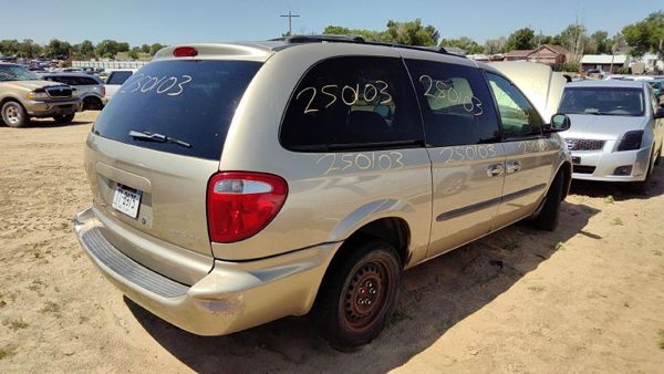 2003 Dodge Caravan — vehicle photo 6