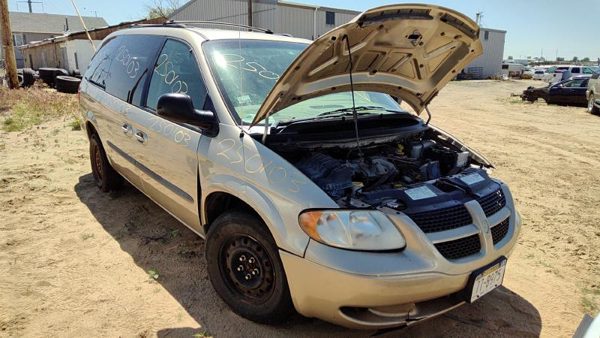 2003 Dodge Caravan — vehicle photo 7