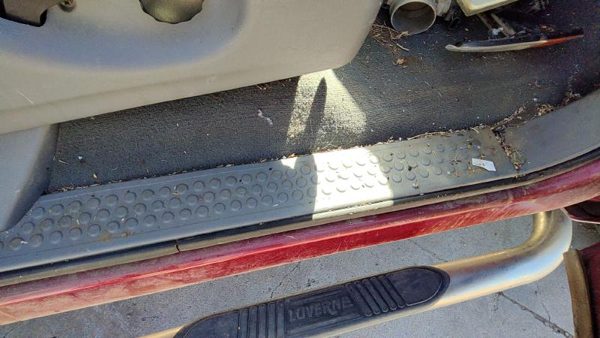 1999-2007 F250 Super Duty Driver Left Sill Step Trim Panel Oem Gray — photo 3