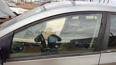 2007-2012 Nissan Sentra Driver Left Front Side Window Door Glass Oem 80301Et000