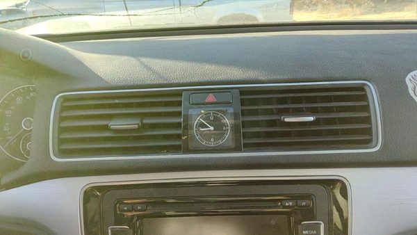 2012-2019 Vw Passat Center Dash Heater Vent Assembly Oem Ac Black Tb — photo 2