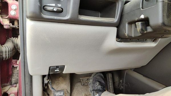 01-04 Chevy Venture Lower Dash Under Column Knee Bolster Trim Panel Oem Gray 14D — photo 3
