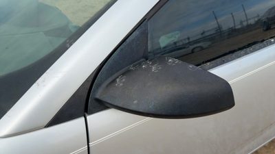 2003-2007 Saturn Ion Driver Left Manual Side Mirror Door Mounted Oem 10363816