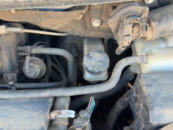 04 Aveo Power Brake Booster With Master Cylinder Pair Set Oem 1.6L Automatic — photo 1
