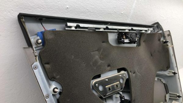 05-06 Cadillac Sts Passenger Right Front Door Trim Panel With Switches Gray 132 — photo 18