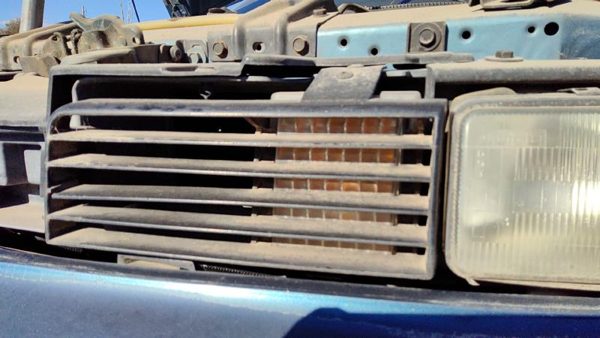 1989 Oldsmobile Cutlass Supreme Fog/mark/park/turn Light/lamp LH — photo 1
