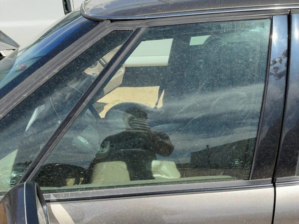 1992-1999 Pontiac Bonneville Driver Left Front Side Window Door Glass Oem — photo 1