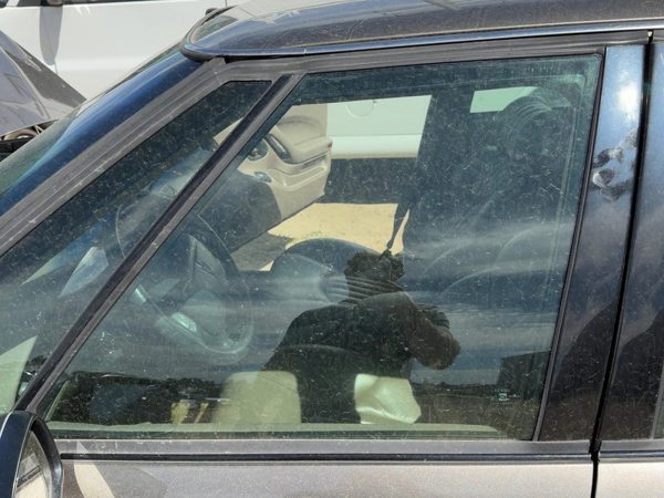 1992-1999 Pontiac Bonneville Driver Left Front Side Window Door Glass Oem — photo 2
