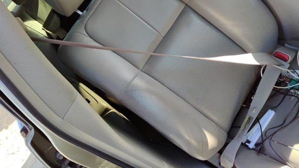 05-09 Cadillac Sts Passenger Right Front Seat Belt Retractor Shoulder Gray 132 — photo 3