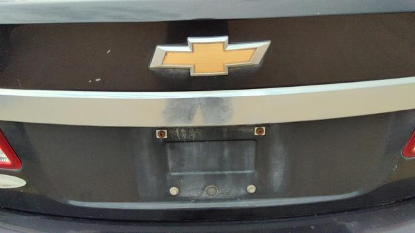 2011 Chevy Cruze Tail Finish Panel License Plate Trim Surround OEM Trunk Black — photo 4