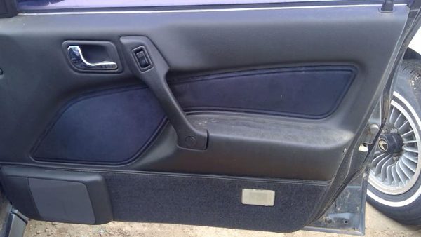 89-93 Mitsubishi Galant Vr-4 Passenger Right Front Inside Door Trim Panel Black — photo 2
