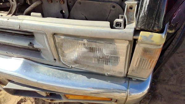 1987-1995 Nissan Pathfinder Driver Left Head Light Oem Front Lamp B606041G00 — photo 3