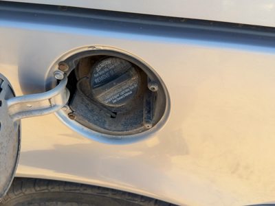 1999-2000 Chevy Venture Fuel Filler Neck Assembly With Gas Cap Oem 10425290