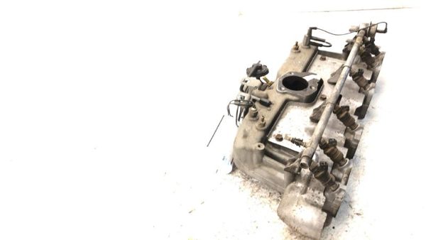 87-90 Jeep Cherokee Intake With Fuel Rail With Injectors Set Loaded Oem 4.0L Xj — photo 6