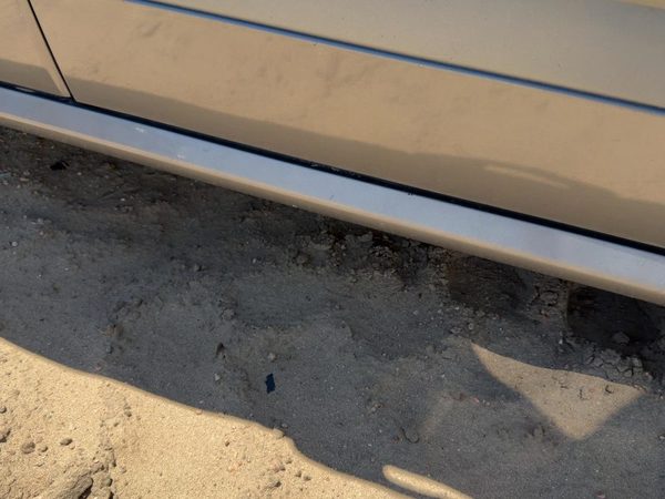 04-05 Srx Passenger Right Lower Rocker Panel Moulding Side Skirt Oem Silver 42U — photo 7