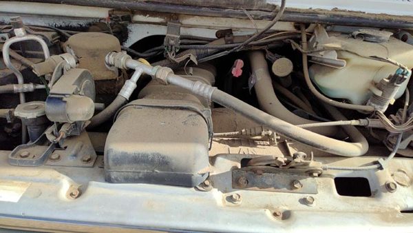 93-95 Gmc Van 3500 Complete Air Intake Cleaner Filter Box Housing With Tube 5.7L — photo 2