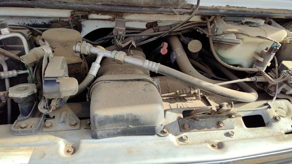 93-95 Gmc Van 3500 Complete Air Intake Cleaner Filter Box Housing With Tube 5.7L — photo 4