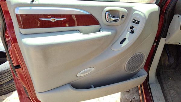 06-07 Town Country Driver Left Front Door Trim Panel With Master Switch Khaki J1 — photo 1