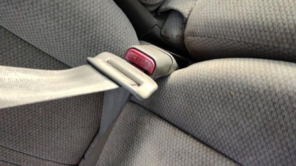 96-99 Ford Taurus Passenger Right Front Seat Belt Buckle Receiver Oem Gray — photo 4