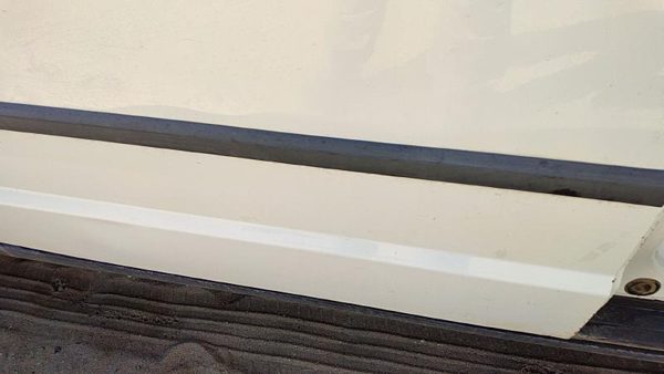 2008 Dodge Grand Caravan Passenger Right Rear Moulding From Door Back Trim Strip — photo 3