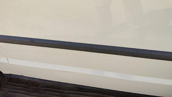 2008 Dodge Grand Caravan Passenger Right Rear Moulding From Door Back Trim Strip — photo 5